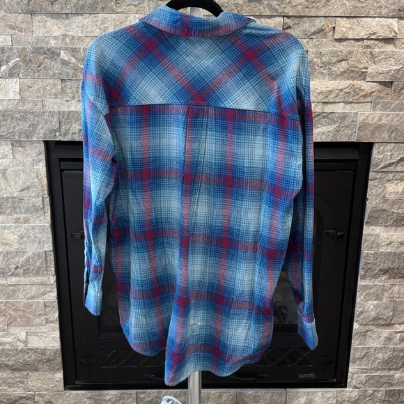 BP Blue and Red Checkered Fabric - Picture 4 of 4